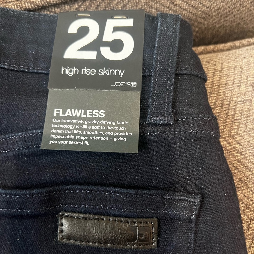 Joe’s high rise skinny size 25
